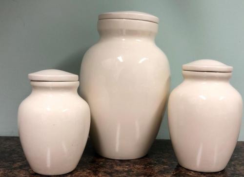white-ceramic-urns